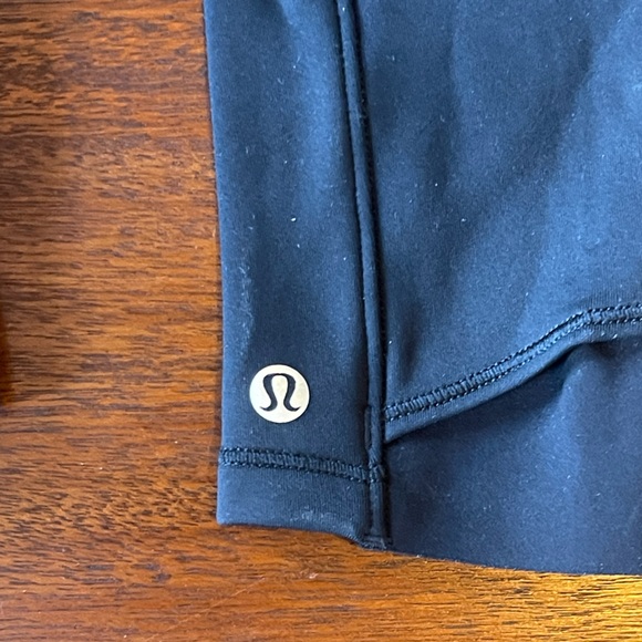 NEVER WORN Lululemon Running sleeves - Picture 4 of 4